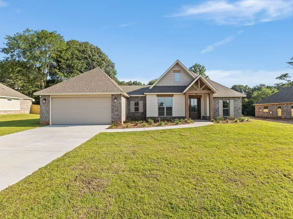 132 Micawber Loop, Hattiesburg, MS 39402