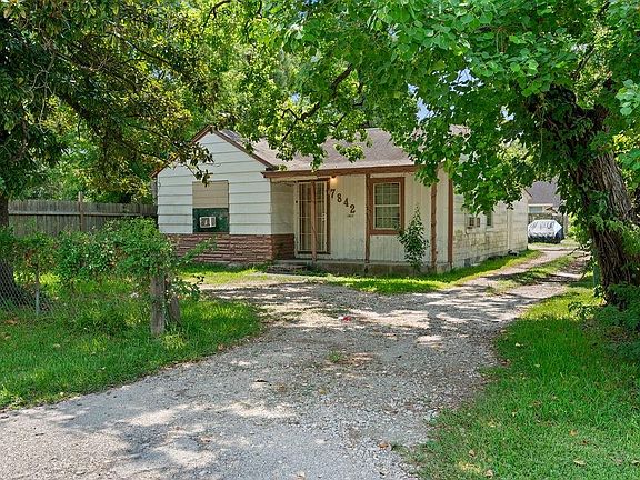 5th image of 7842 Linda Vista Rd