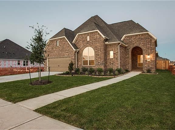 2nd image of 6114 Eden Praire Dr
