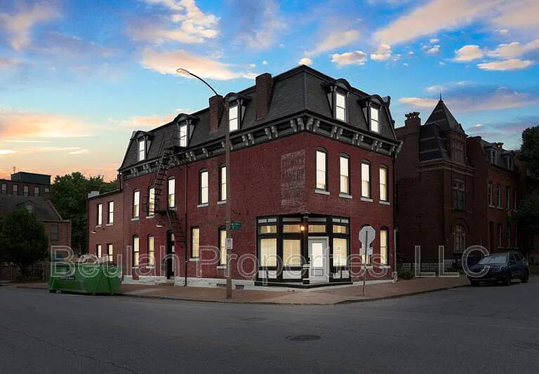 1200 Allen Ave #2R — Photo 14