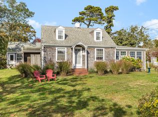 290 Old Wharf Rd, Dennis Port, MA 02639