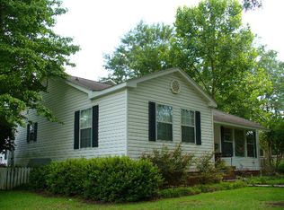 412 E Iowa Ave, Bonifay, FL 32425
