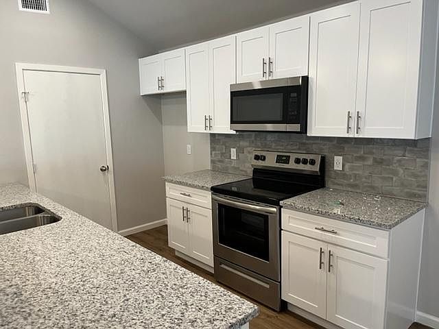 1st image of 6509 Castille Ct