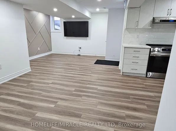 1183 Ravenscroft Rd, Ajax, ON L1T 0H9