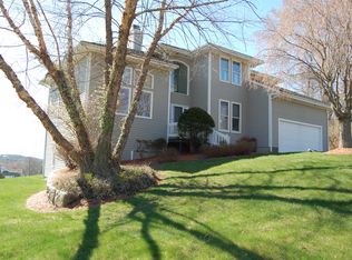 175 Spring St, Wrentham, MA 02093