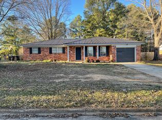 1401 Kathy Ln SW, Decatur, AL 35601