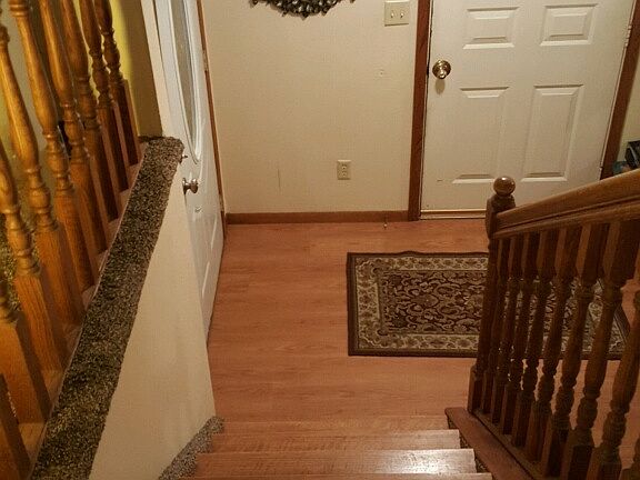 4th image of 608 22nd St E