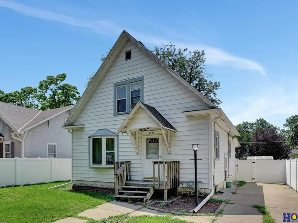 6821 Ballard Ave, Lincoln, NE 68507