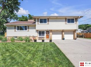 3409 S 108th St, Omaha, NE 68144