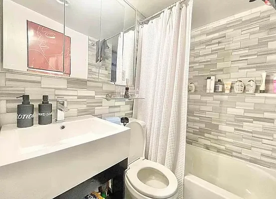 Rented by DALLAL | media 4