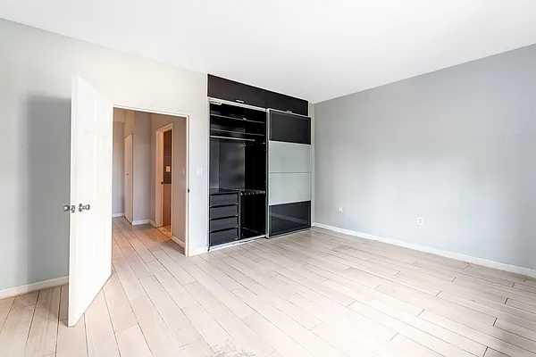 Sold by City Wide Brokerage | media 8
