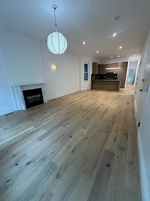 Living room, photo 2