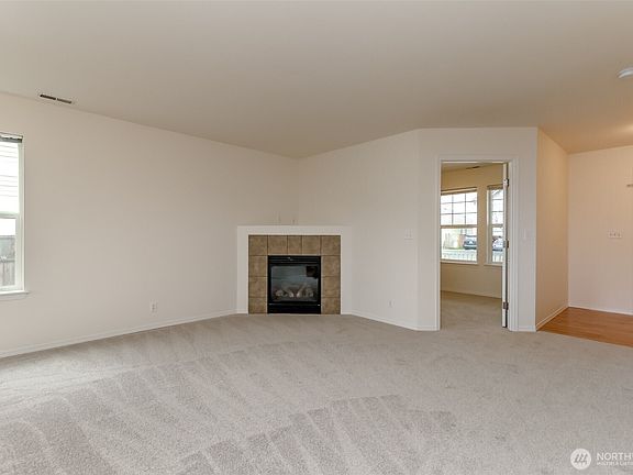 4th image of 7017 179th Street Ct E