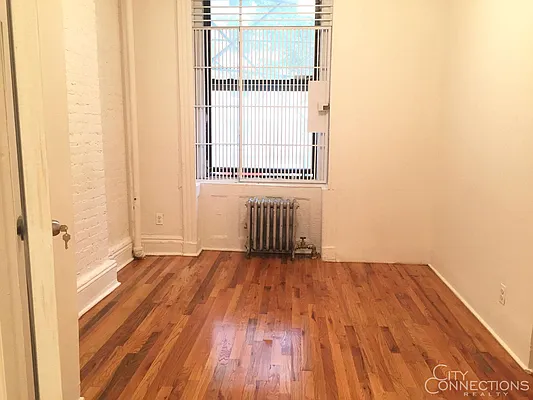 Rented by City Connections Realty | media 18