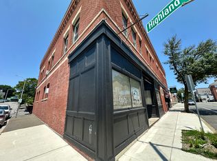 100 Cabot St #7, Beverly, MA 01915