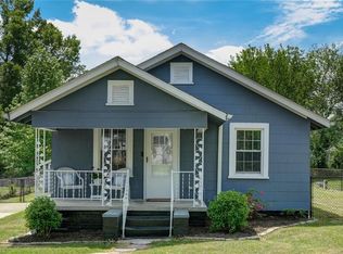 1542 Albright Ave, Burlington, NC 27215