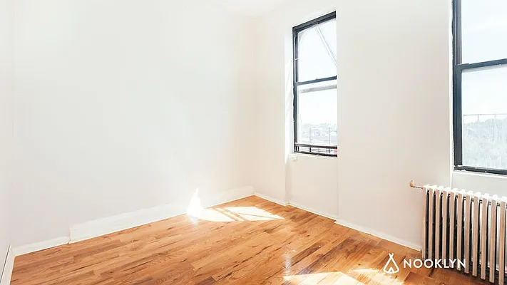 Rented by Nooklyn NYC LLC | media 10