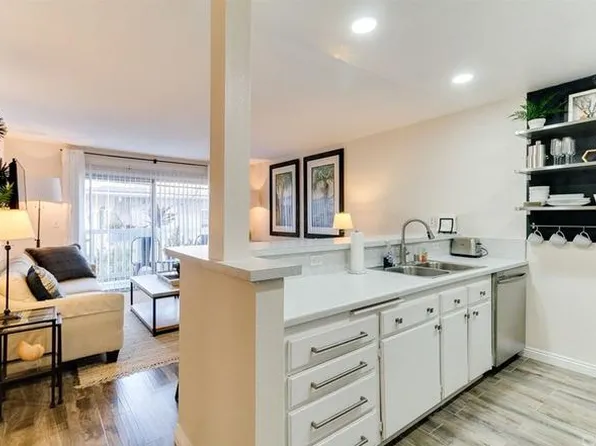 363 Newport Ave Unit 112, Long Beach, CA 90814