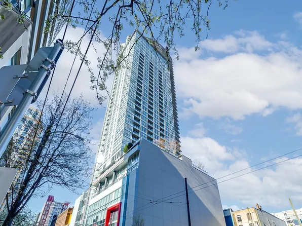 833 Seymour St #2504, Vancouver, BC V6B 0G4