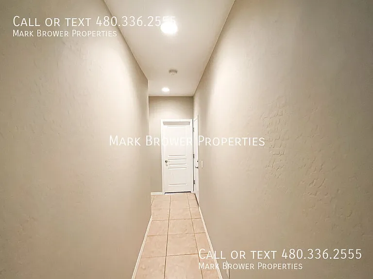 3057 E Blue Ridge Pl — Photo 19