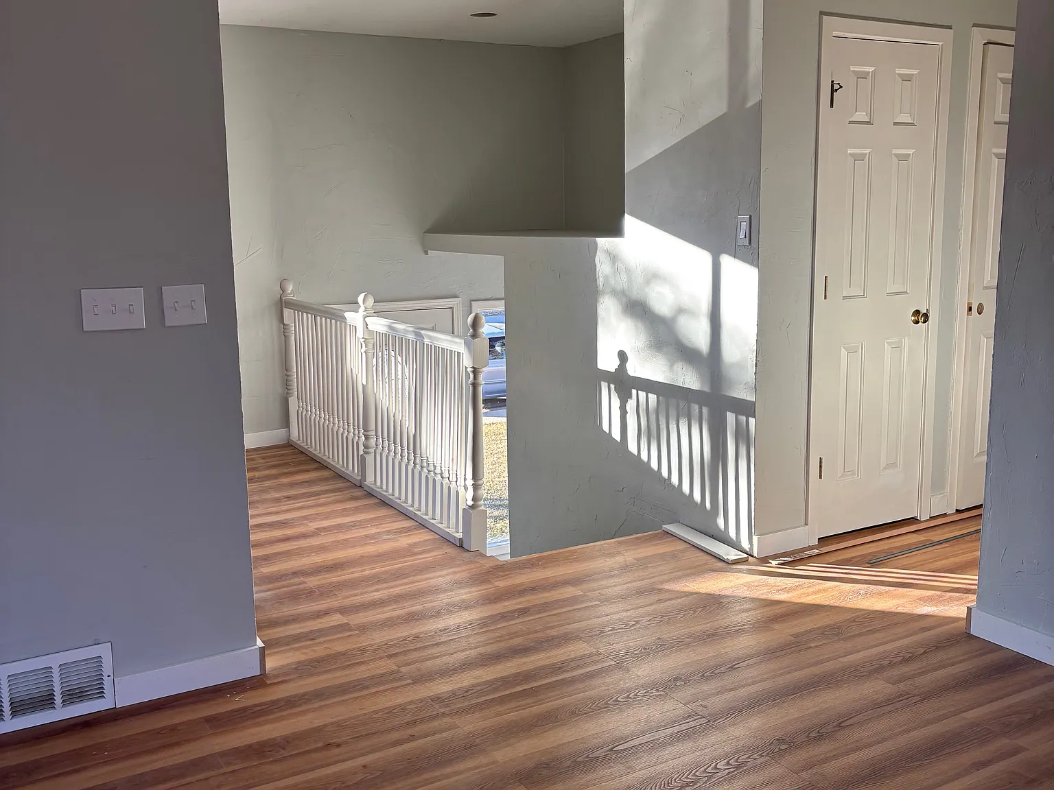 2 bed, 1200 sqft, $2,300 — Photo 3