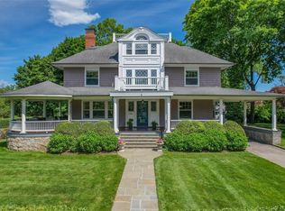 204 Monterey Ave, Pelham, NY 10803