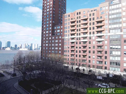 Rented by CCG Real Estate Brokerage | media 32