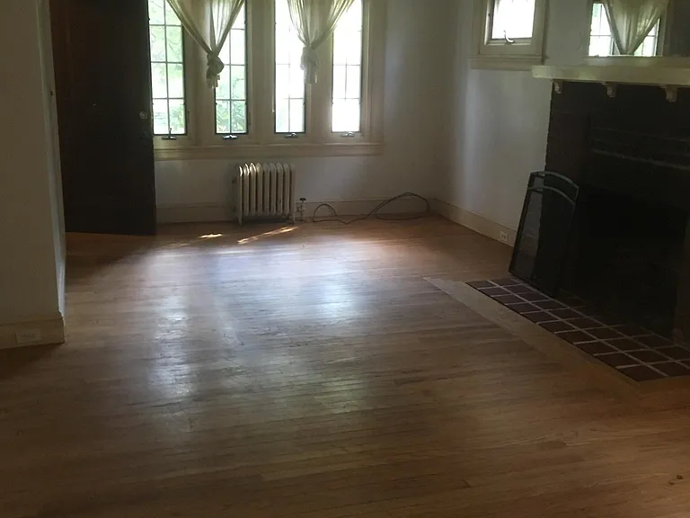 165 Crescent St #1 — Photo 4