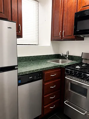 Kitchen, photo 1
