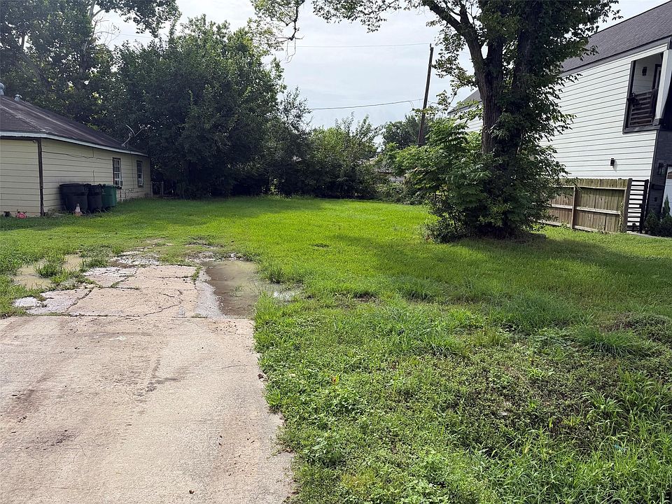 2nd image of 7239 Conley St