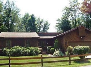 1007 Primrose Ln, Morgantown, WV 26505