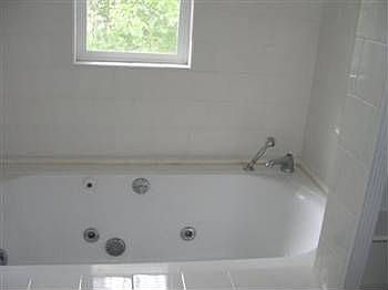 3rd image of 206 Irene Ave