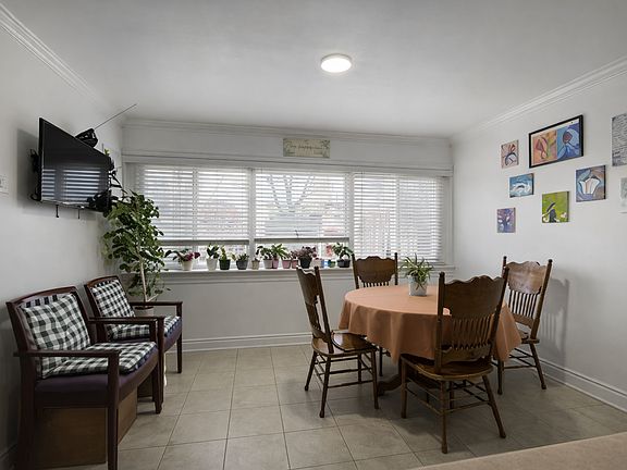 Shared Dining Room