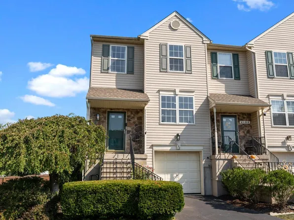 132 Strawberry Ln, Perkasie, PA 18944