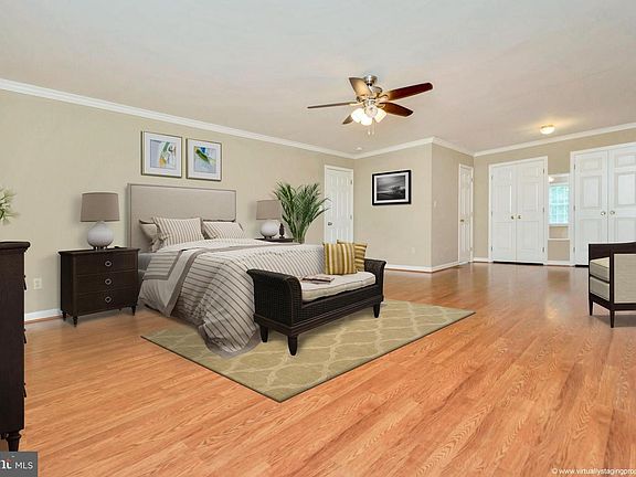 3rd image of 35 Larkwood Ct