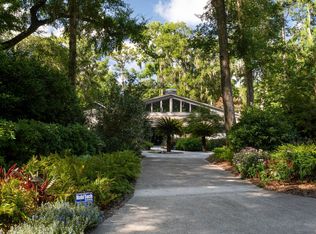 2261 NW 24th Ave, Gainesville, FL 32605