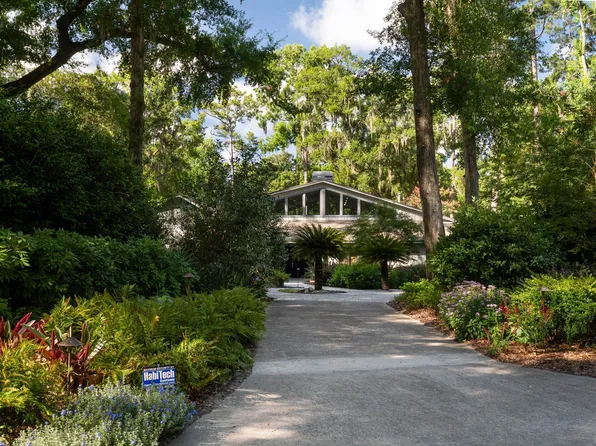 2261 NW 24th Ave, Gainesville, FL 32605