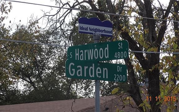 3rd image of 4812 S Harwood St