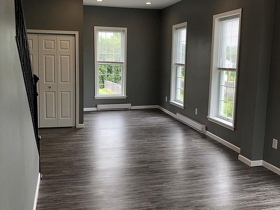 Dining/Living room
