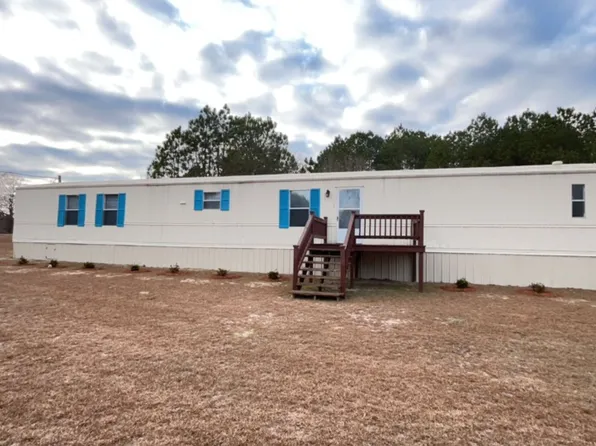 1416 Baldwin Rd, Lugoff, SC 29078