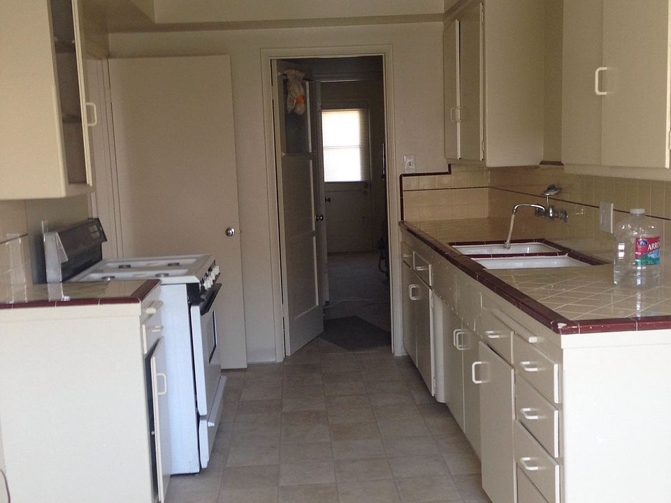 1st image of 6205 La Tijera Blvd