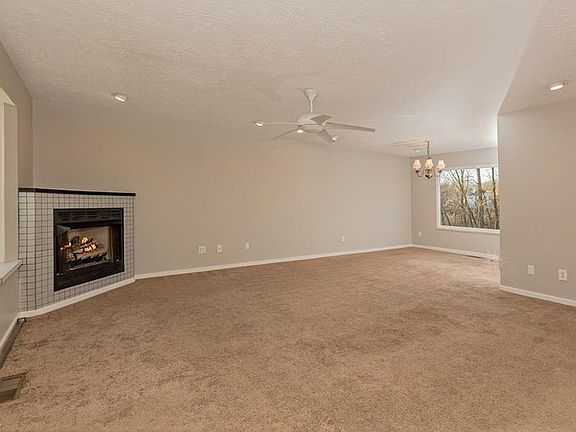 2nd image of 1764 W Idlewood Dr