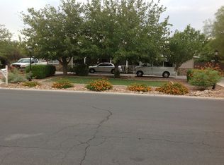 957 Linn Ln, Las Vegas, NV 89110