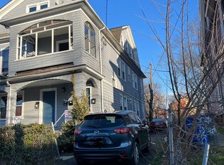 72-74 Sterling St, Hartford, CT 06112