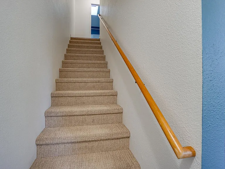 3530 SW Beaverton Hillsdale Hwy — Photo 8