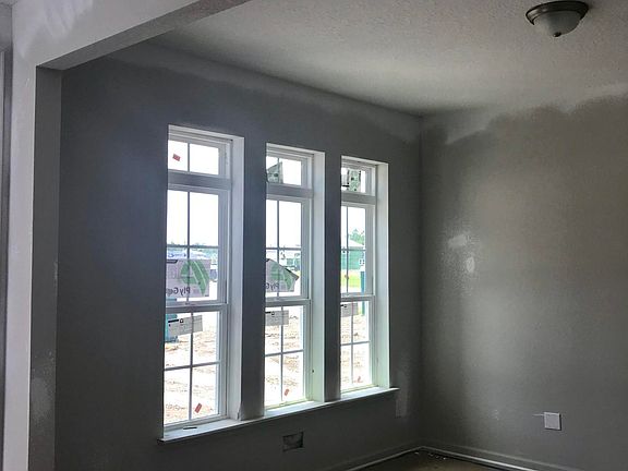 2nd image of 79338 Plummer Creek Dr