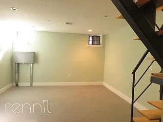 Rented by Rennit Inc.