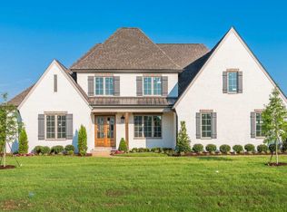 1175 N Greenbrier Lakes Blvd N, Piperton, TN 38017