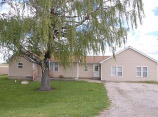 5354 Hill Rd, Swartz Creek, MI 48473