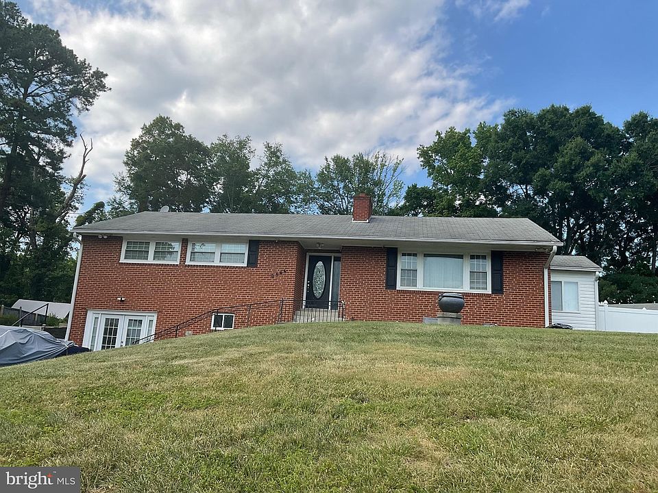 1st image of 9544 Sherwood Dr